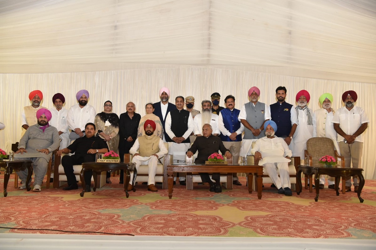 Punjab gets 7 new ministers, 15 Cabinet ministers take oath