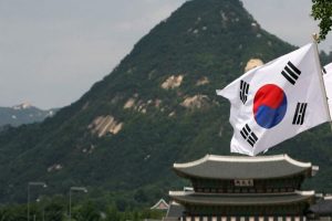 South Korean embassy officials return to Kiev