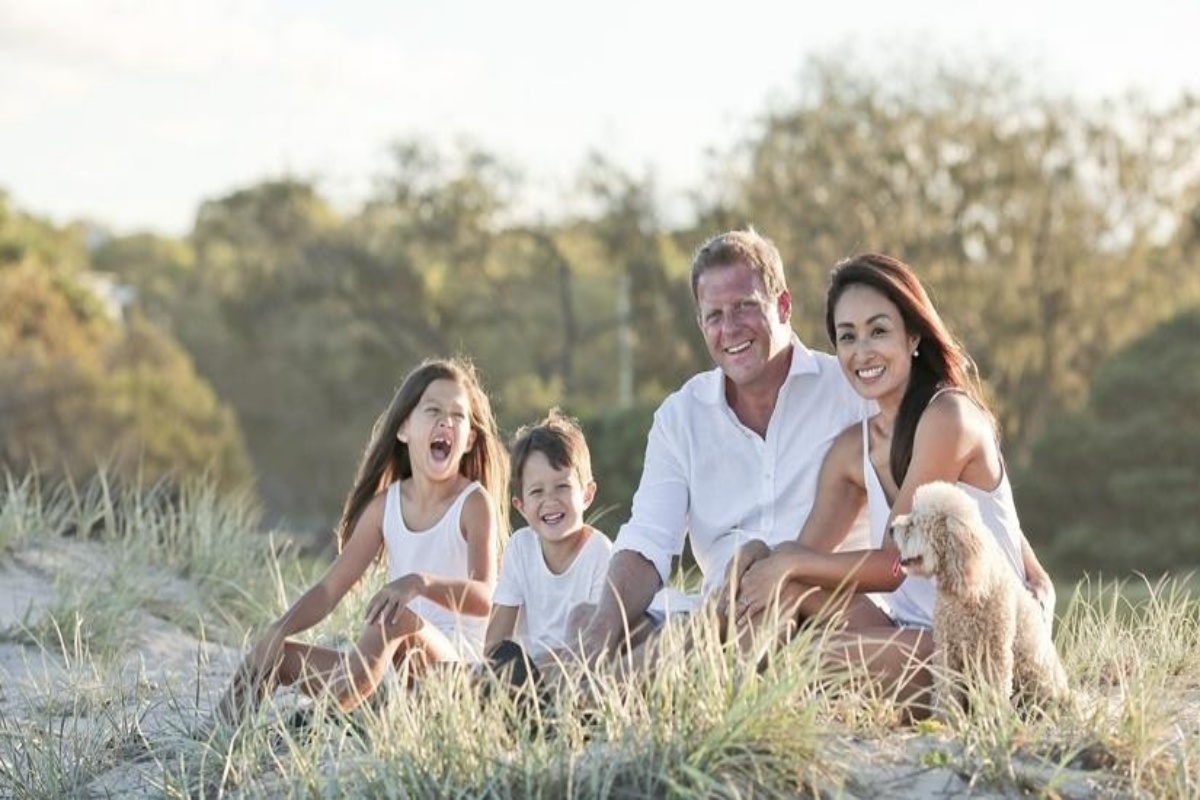 Parenting guide, family