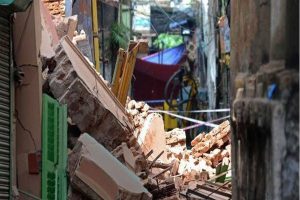 Four-storey building collapses in HP, no casualty; WATCH VIDEO