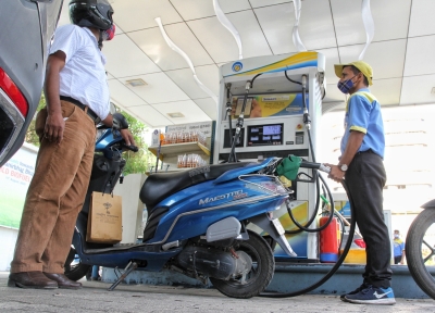 Diesel price rise again, petrol stable amid volatility in global market