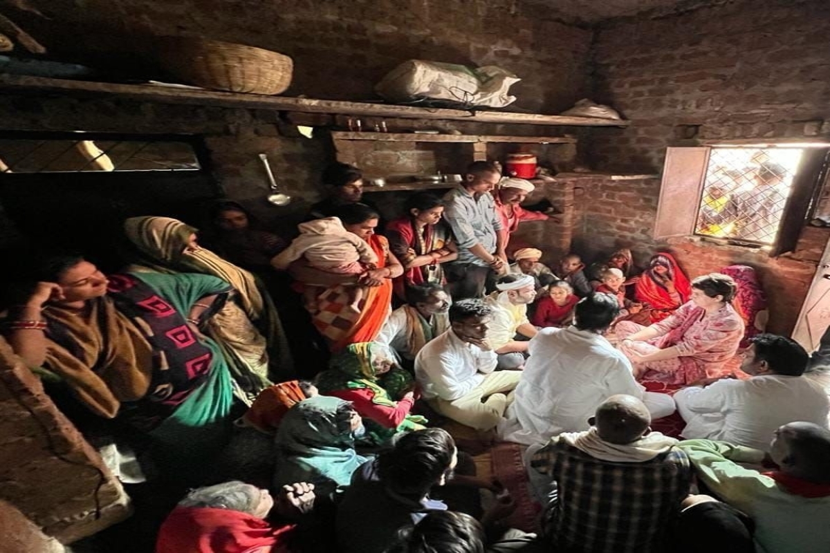Priyanka Gandhi meets family of farmer who died awaiting fertilizer in Lalitpur