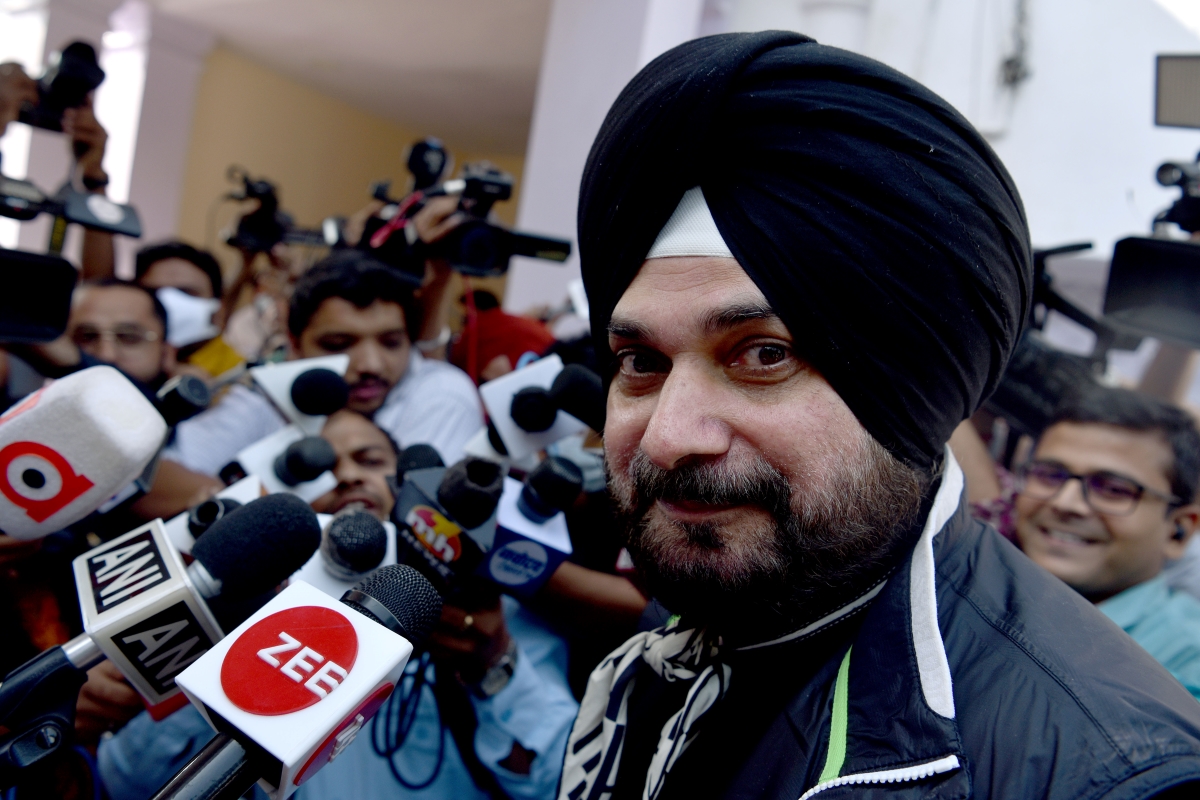 Sidhu calls Amarinder Singh a ‘loyal CM of BJP’