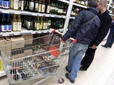 32 dead in alcohol poisoning in Russia
