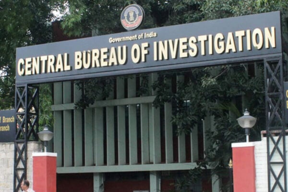 CBI raids Mumbai IT infra co for defrauding SBI of Rs 862 cr