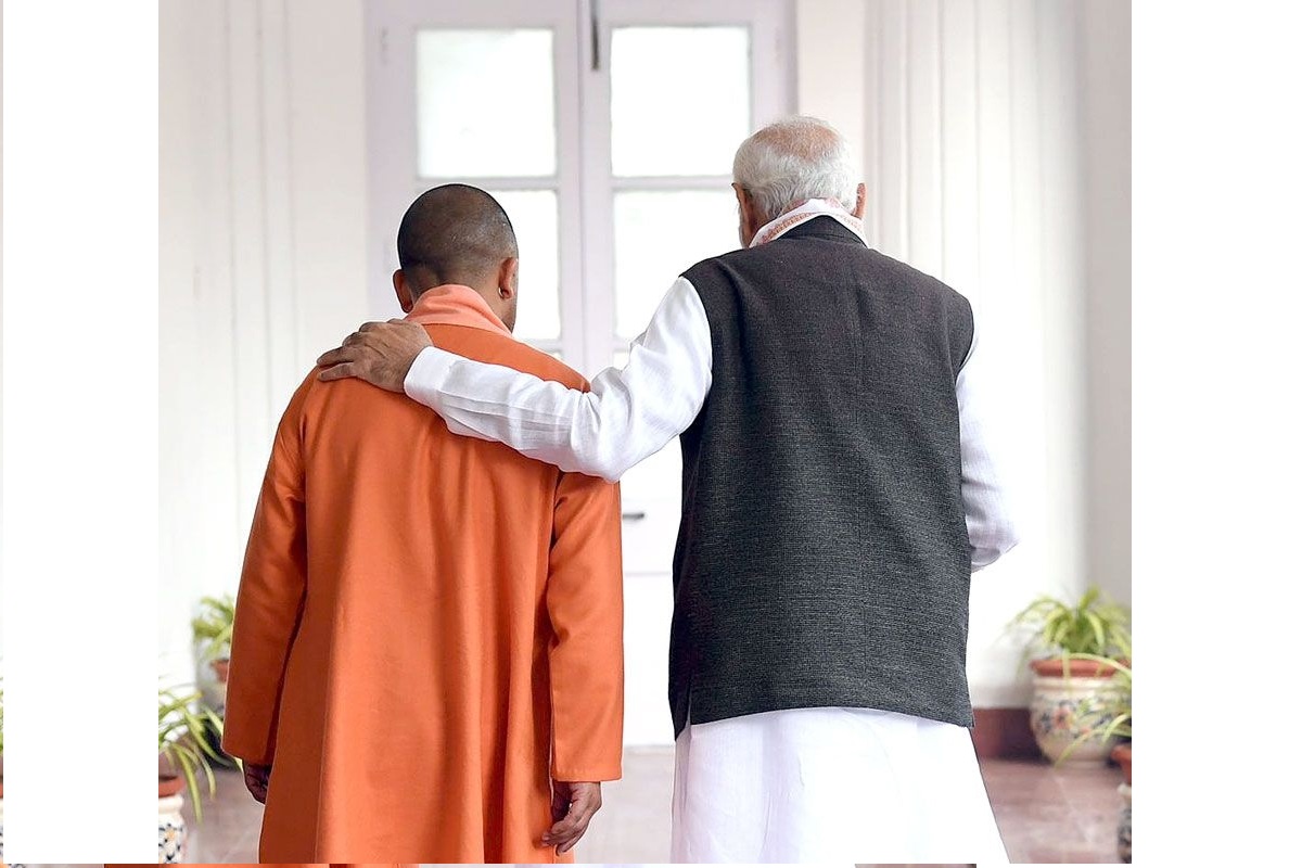 Yogi-Modi pic – Hum Saath Saath Hain