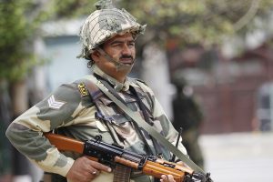 Pakistani apprehended by BSF