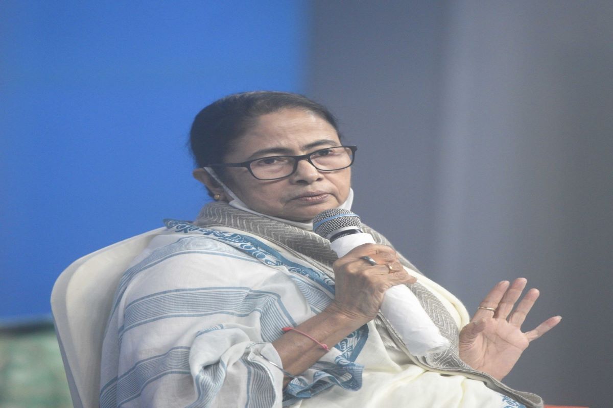 Mamata Banerjee likely to go to Mumbai in December to attract investment for Bengal