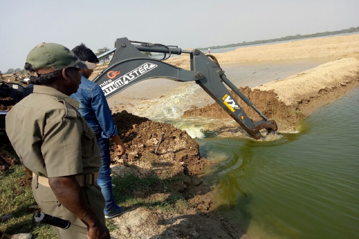Illegal prawn dykes reemerge after demolition in Chilika, Bhitarkanika: HC seeks action taken report