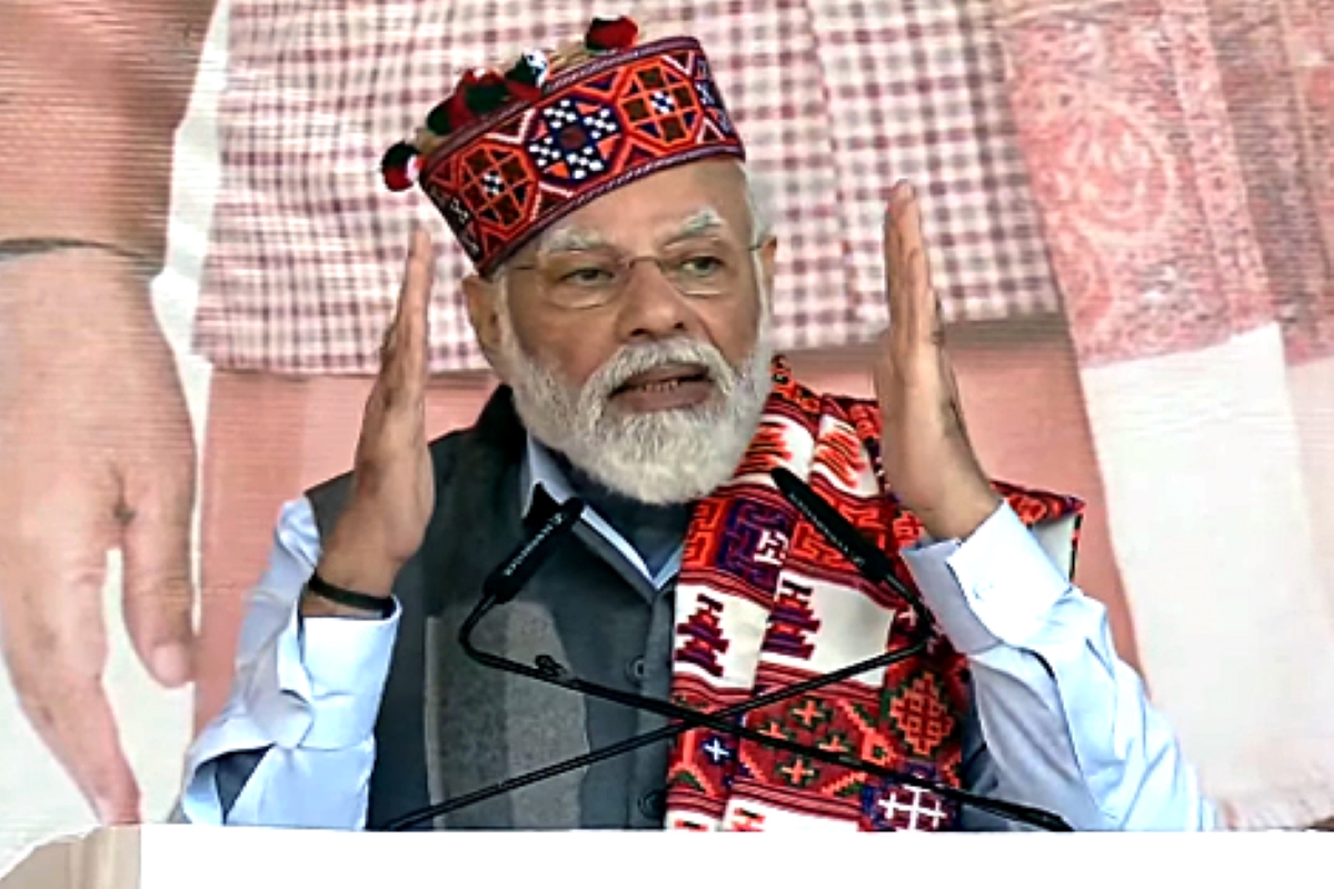 PM dedicates hydro projects worth Rs 11,000 crore to Himachal