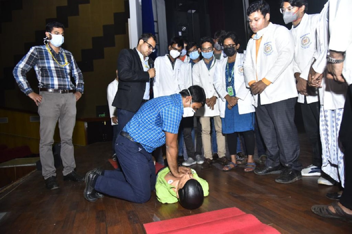 AIIMS-Bhubaneswar sensitizes student volunteers on life-saving tips