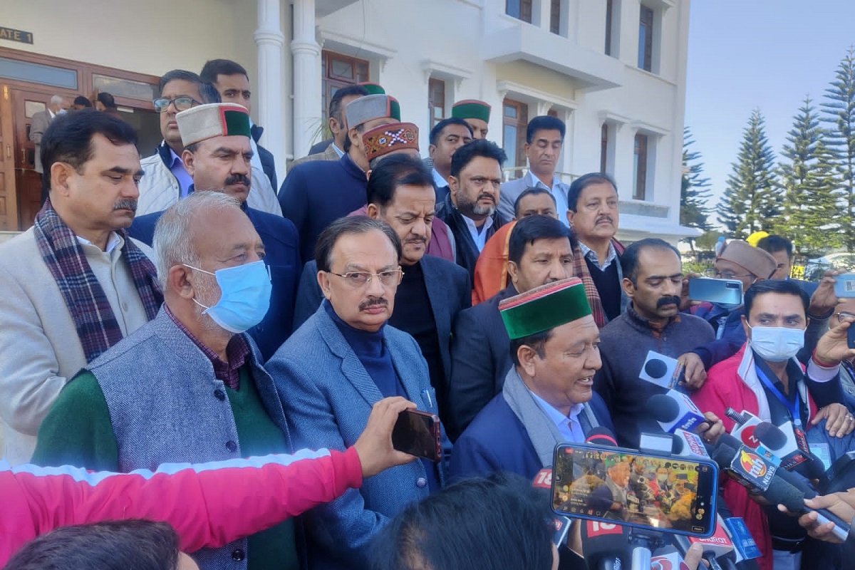 Cong stages walkout from HP assembly over discussion on cops issues