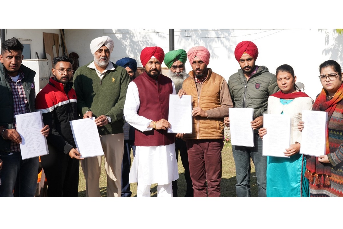 11 family members of farmers get Punjab govt job