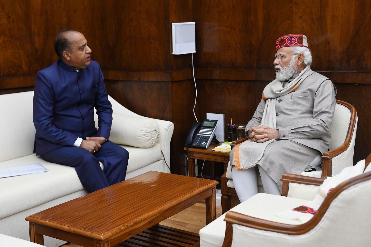 Jai Ram meets PM Modi, invites him for function on 4-years tenure of HP BJP govt