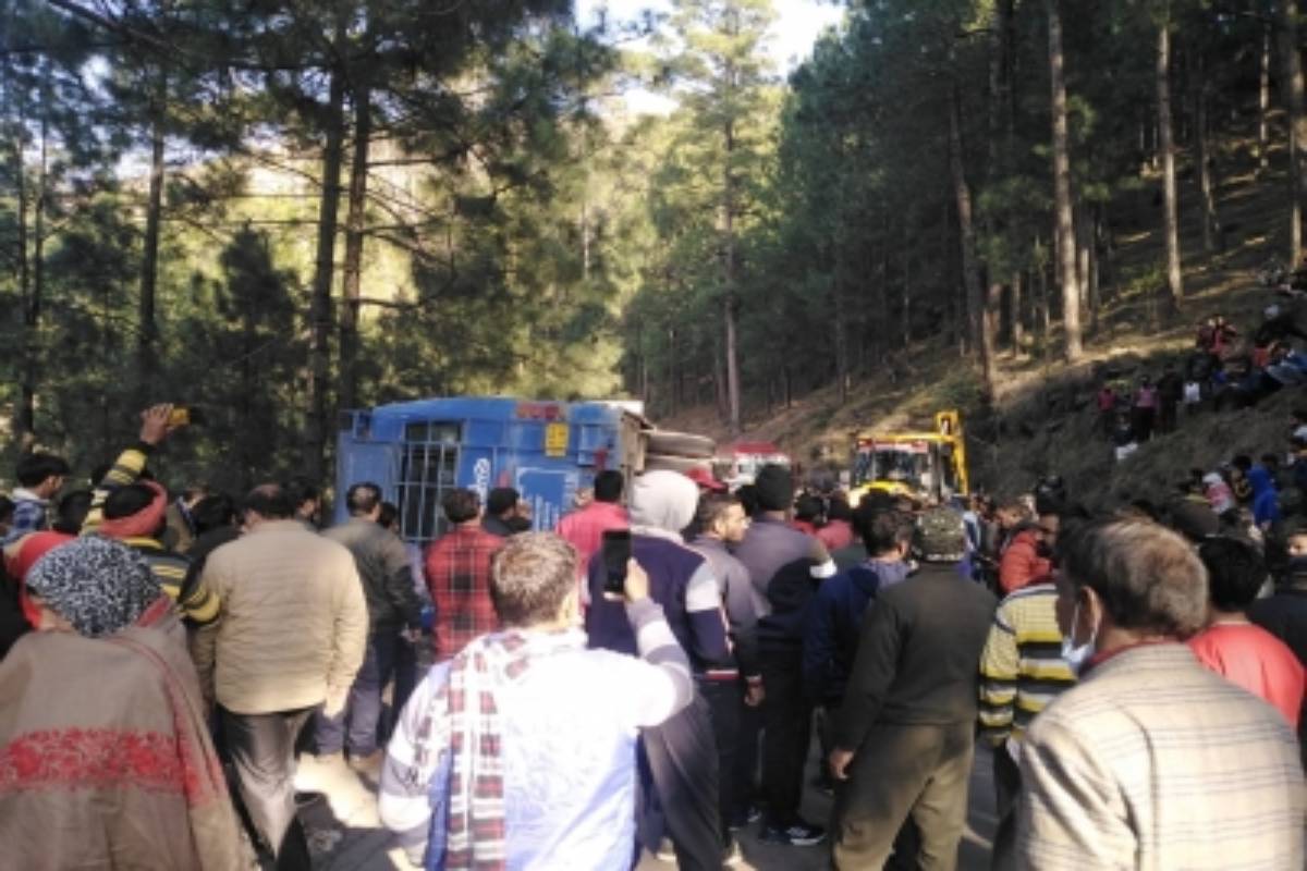 Two killed in road accident in J&K’s Rajouri