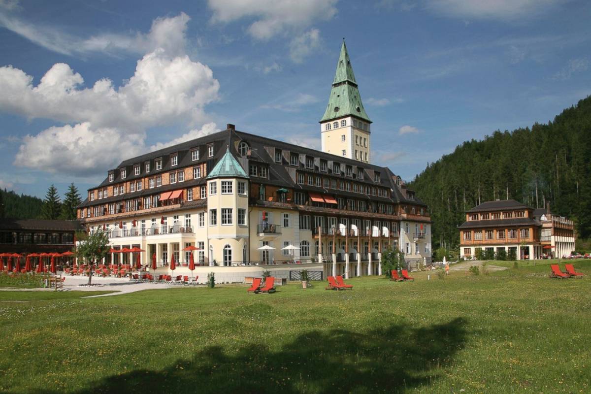 Germany to host G7 Summit 2022 at Schloss Elmau