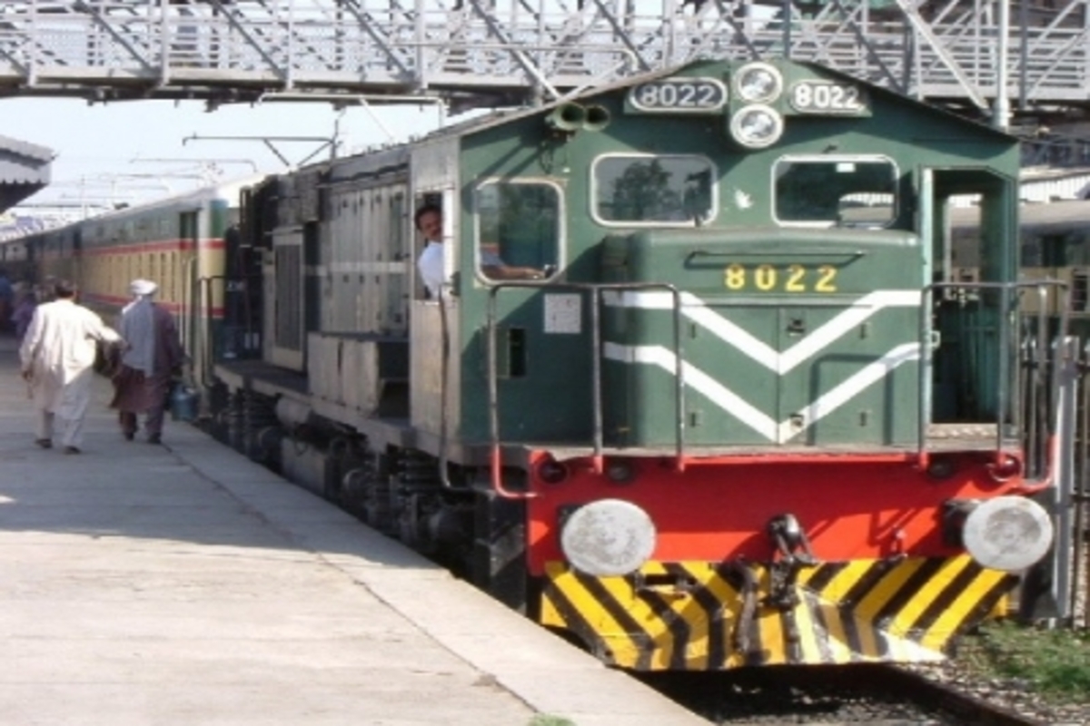 Pakistan Railways in trouble