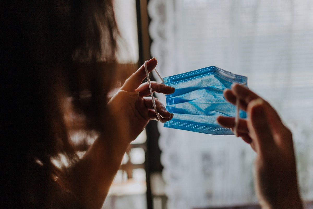 Why one should wear mask to prevent Covid spread?