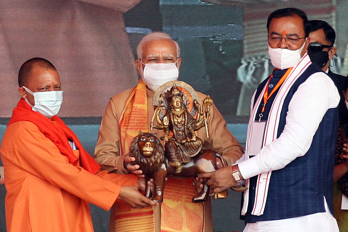 PM Modi transfers 1000 cr to women SHGs in UP, says none can push UP back to darkness, mafia raj