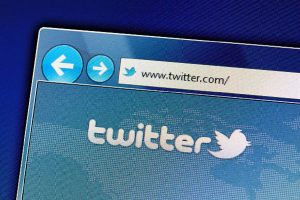 Twitter logs $1.2 bn in revenue, cancels future outlook amid Musk takeover