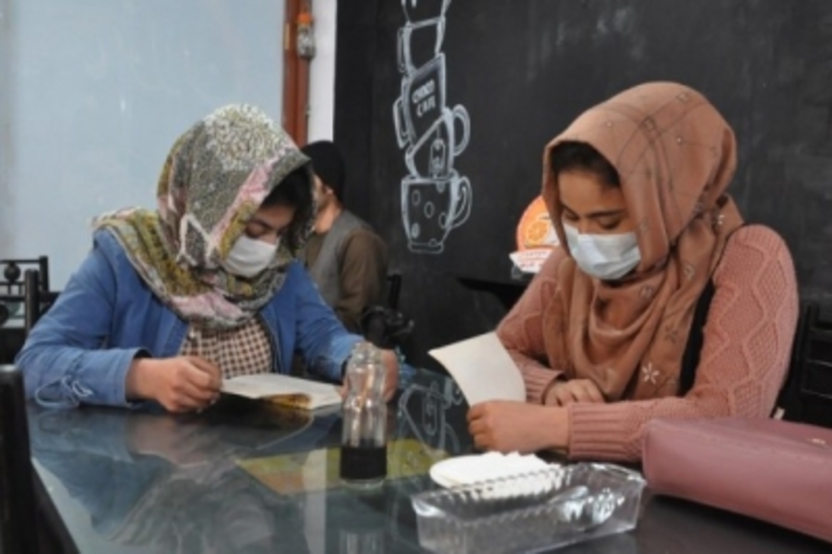 Taliban bans women from coffee shops