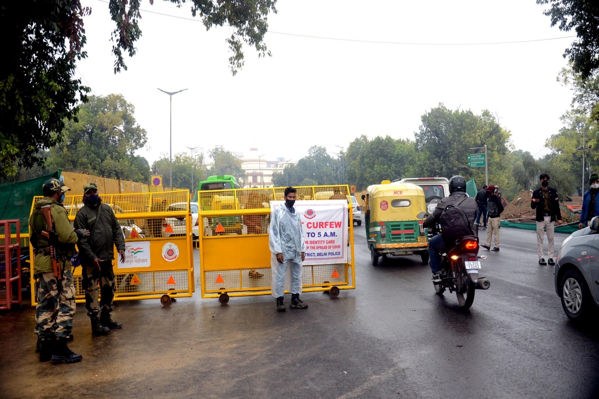 Empty roads, fewer people at bus terminal as Delhi enters another weekend curfew