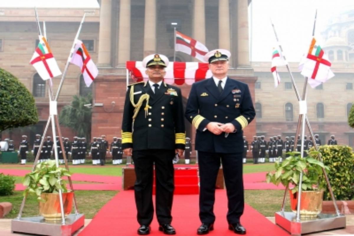 German, Indian Navy chiefs discuss ways to strengthen cooperation