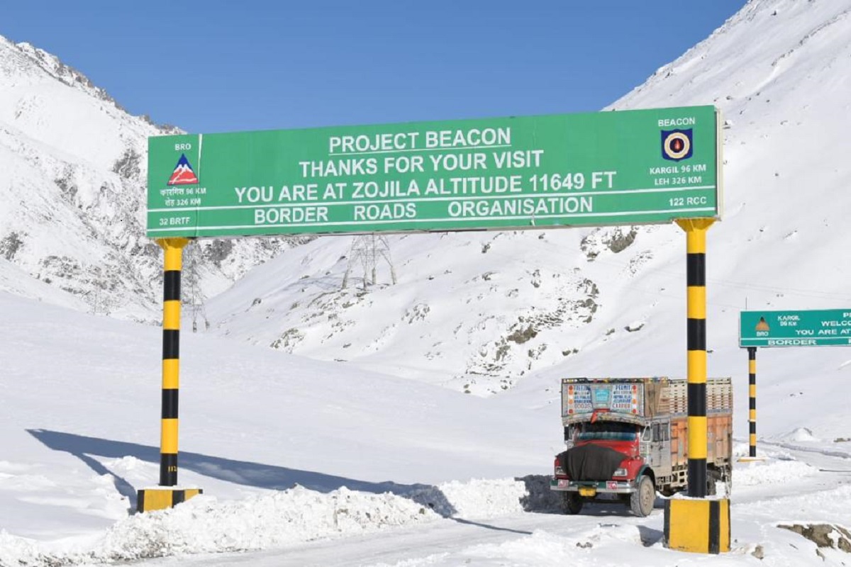 BRO for first time opens snowbound Zojila Pass for traffic in January