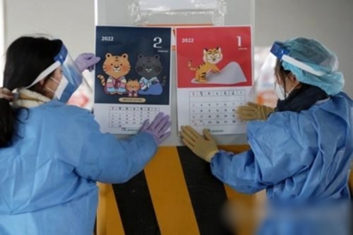 S. Korea reports 4,416 more Covid cases