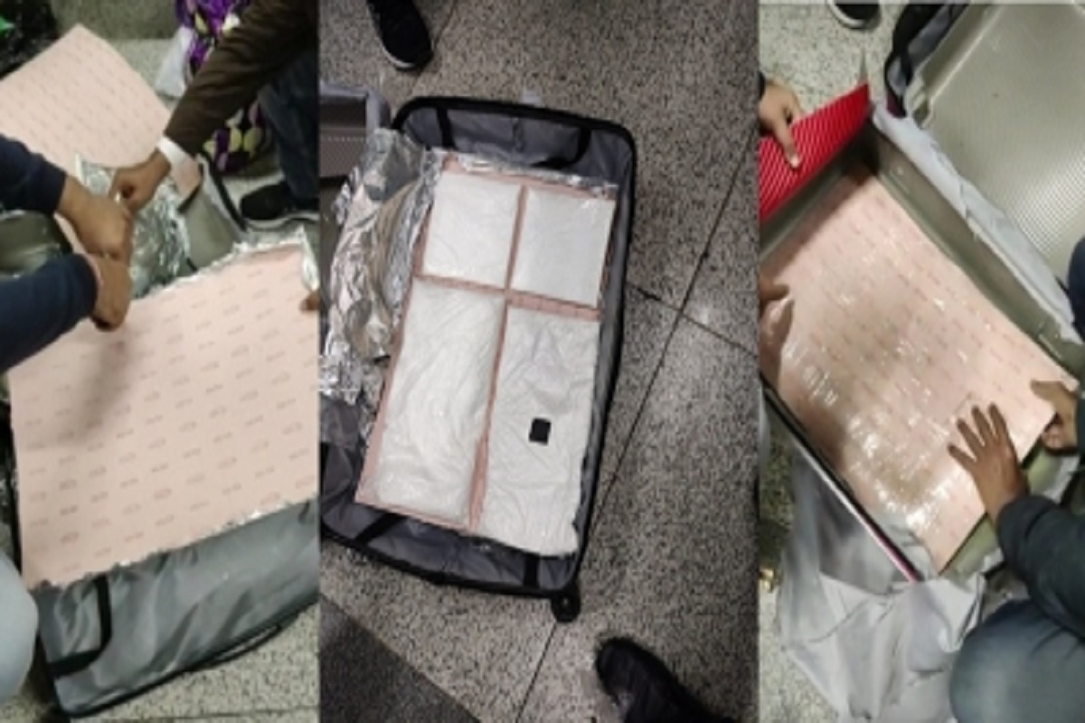 Cocaine worth 4.9 cr found concealed in footwear seized at Mumbai Airport