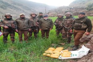 31 kgs narcotics smuggled from Pakistan seized near LoC