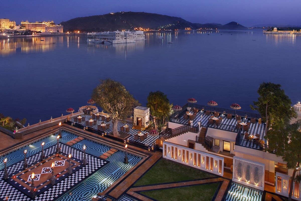 Udaipur- One magical evening in the City of Lakes!