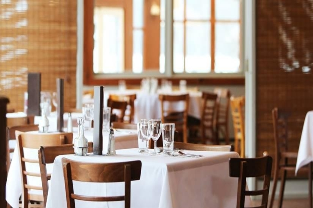 Couple denied entry at Delhi restaurant over Indian attire; CM takes note