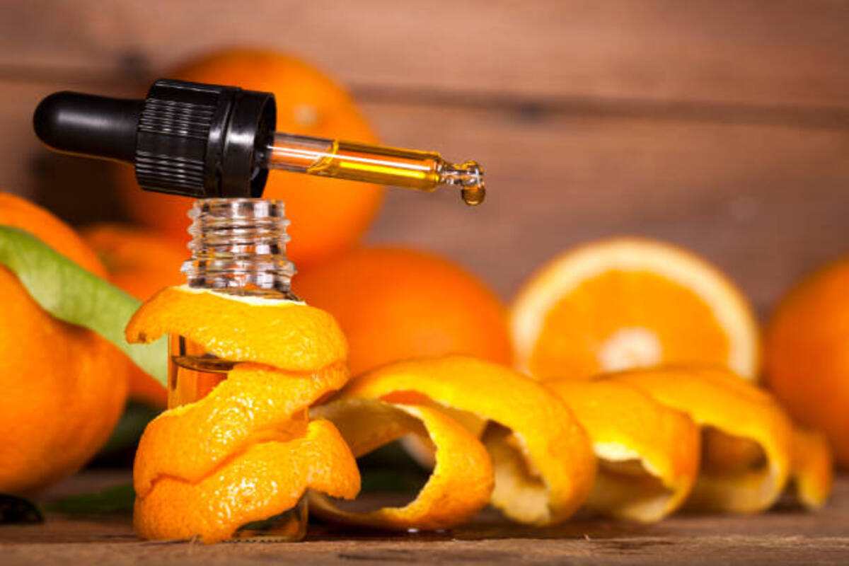 Amazing benefits of using orange peels for skin