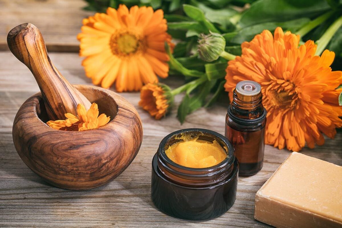 What’s Calendula & Why Is It Becoming So Important In Skincare