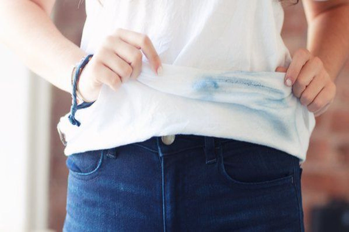 How to Remove Dye Transfer Stains From Colored & White Clothes with bleach  