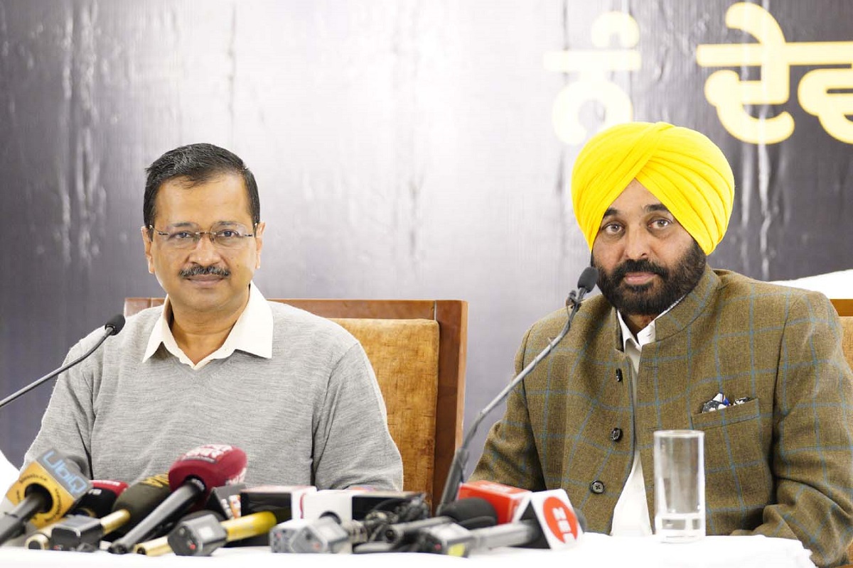 Kejriwal’s meeting with Punjab officers sparks controversy, Opposition says Mann’s a rubber stamp