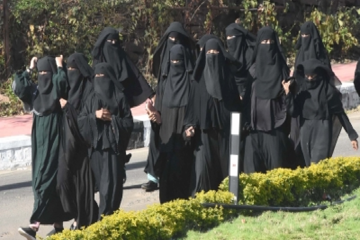 Hijab row: 13 Muslim girls boycott exam in K’taka district, majority attend
