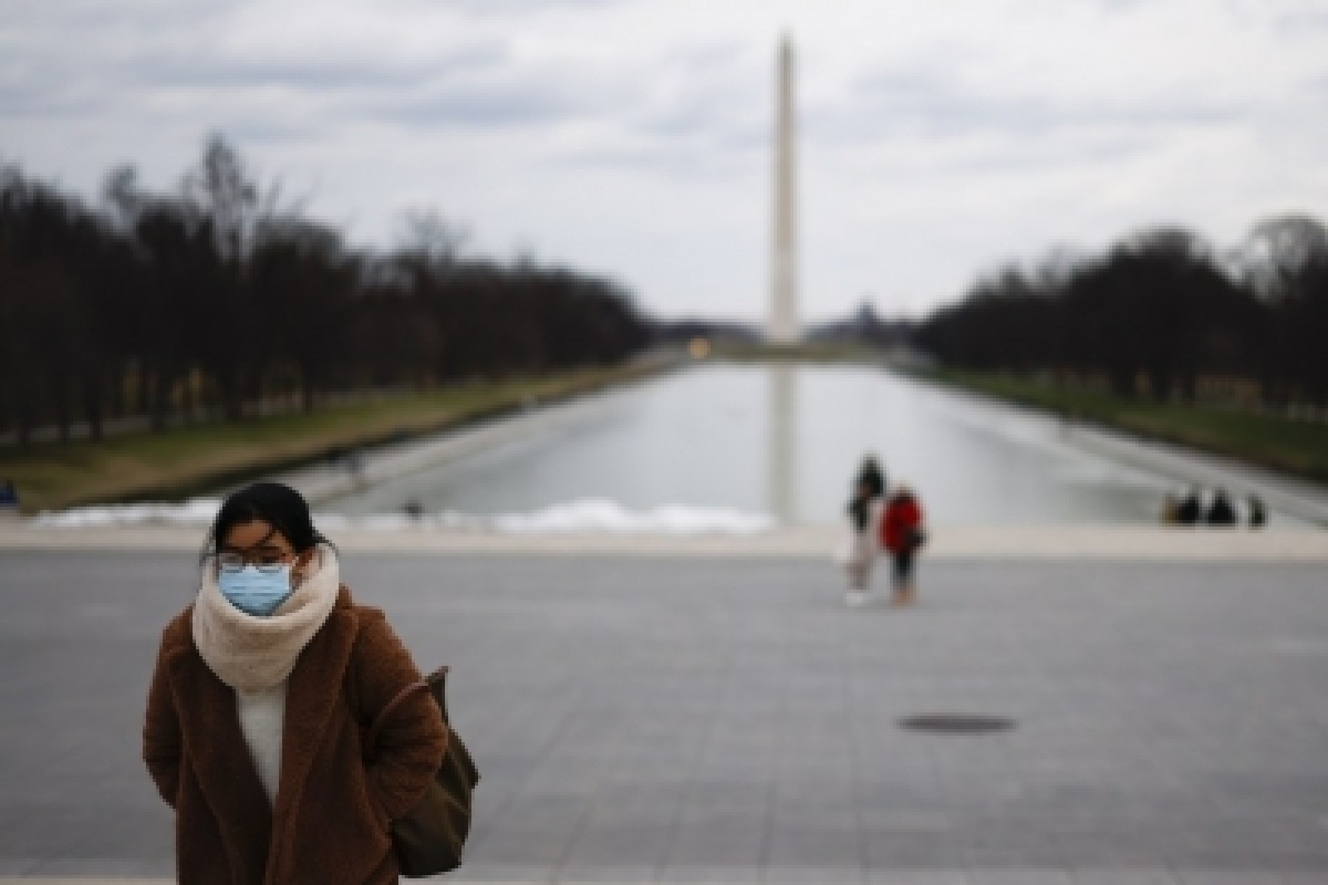 US CDC reviewing mask guidance
