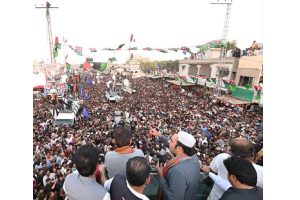 Pak Oppn leader Bilawal warns Imran Khan of dire consequences ahead of ‘long march’