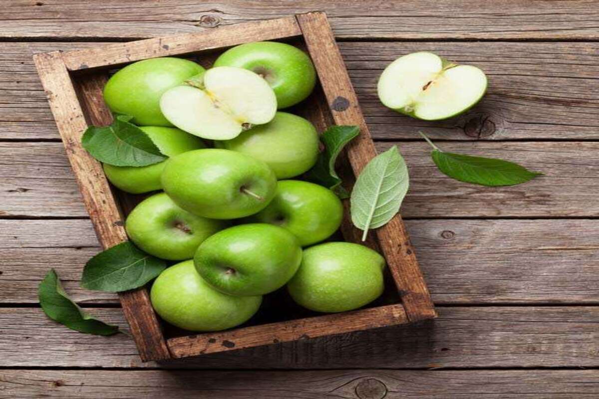 A green apple a day can keep doctor away