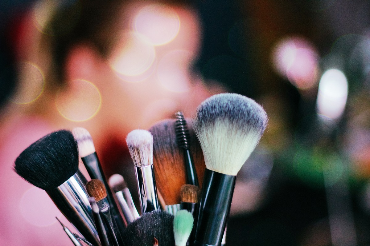 The exact order you should apply makeup