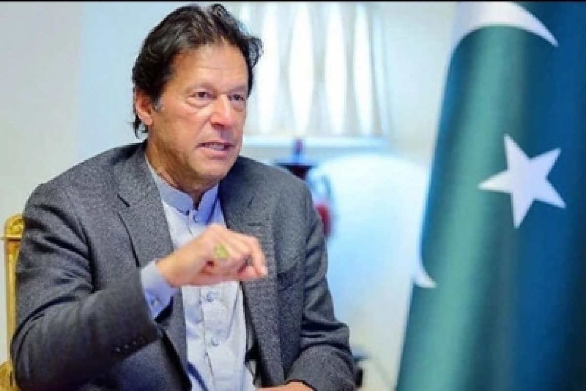 Fomer Pak premier Imran Khan may face treason charges: Report