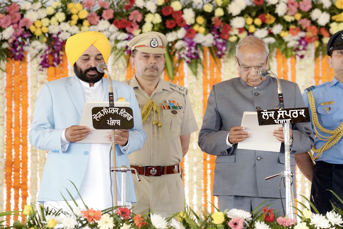 Mann takes oath as Punjab Chief Minister