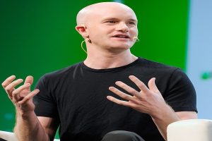 Coinbase CEO calls out Apple’s ‘potential antitrust issues’