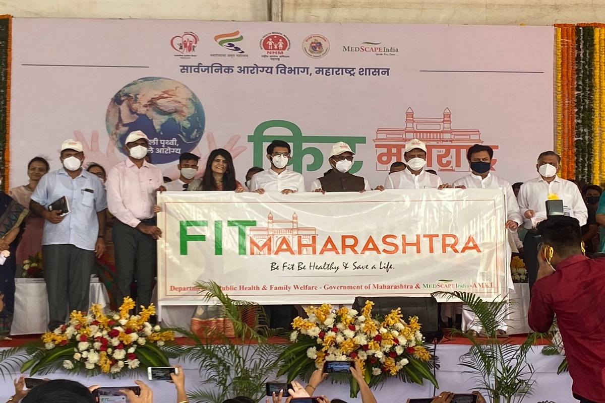 Balloon Festival launched to commemorate ‘Fit Maharashtra’ campaign
