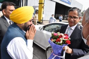 Mann welcomes CJI on his maiden visit to Punjab