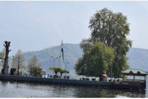 5 tourist villages to be developed within Dal Lake