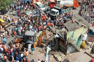 Bulldozers continue to roll in Delhi, Sisodia writes to Shah