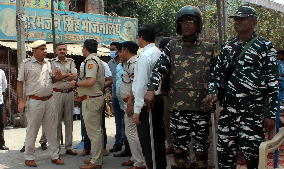 Fresh stone-pelting in Jahangirpuri, 14 teams of police to probe case